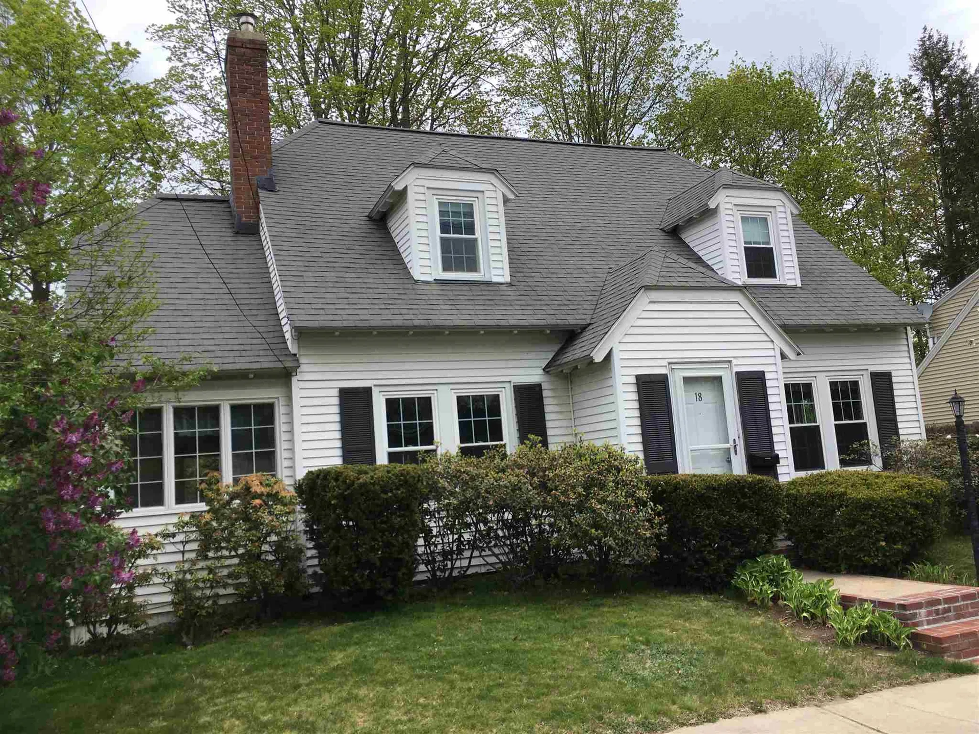 18 Taylor Street Nashua NH 03060