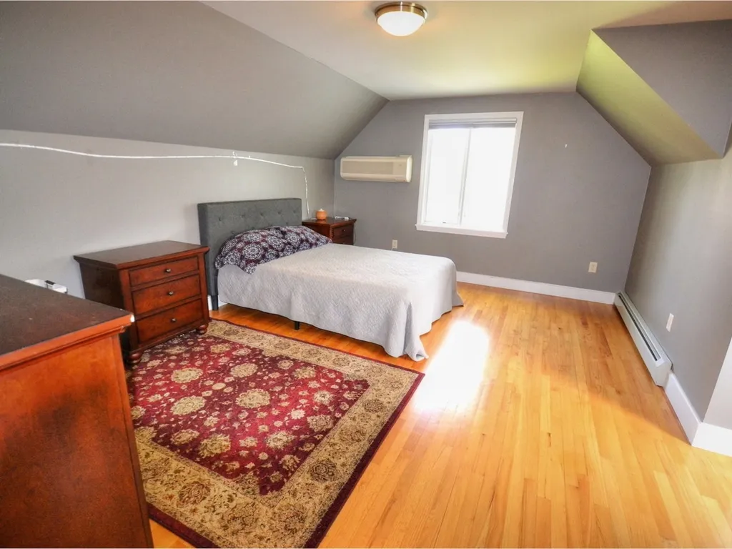 203 Meadowood Drive South Burlington VT 05403