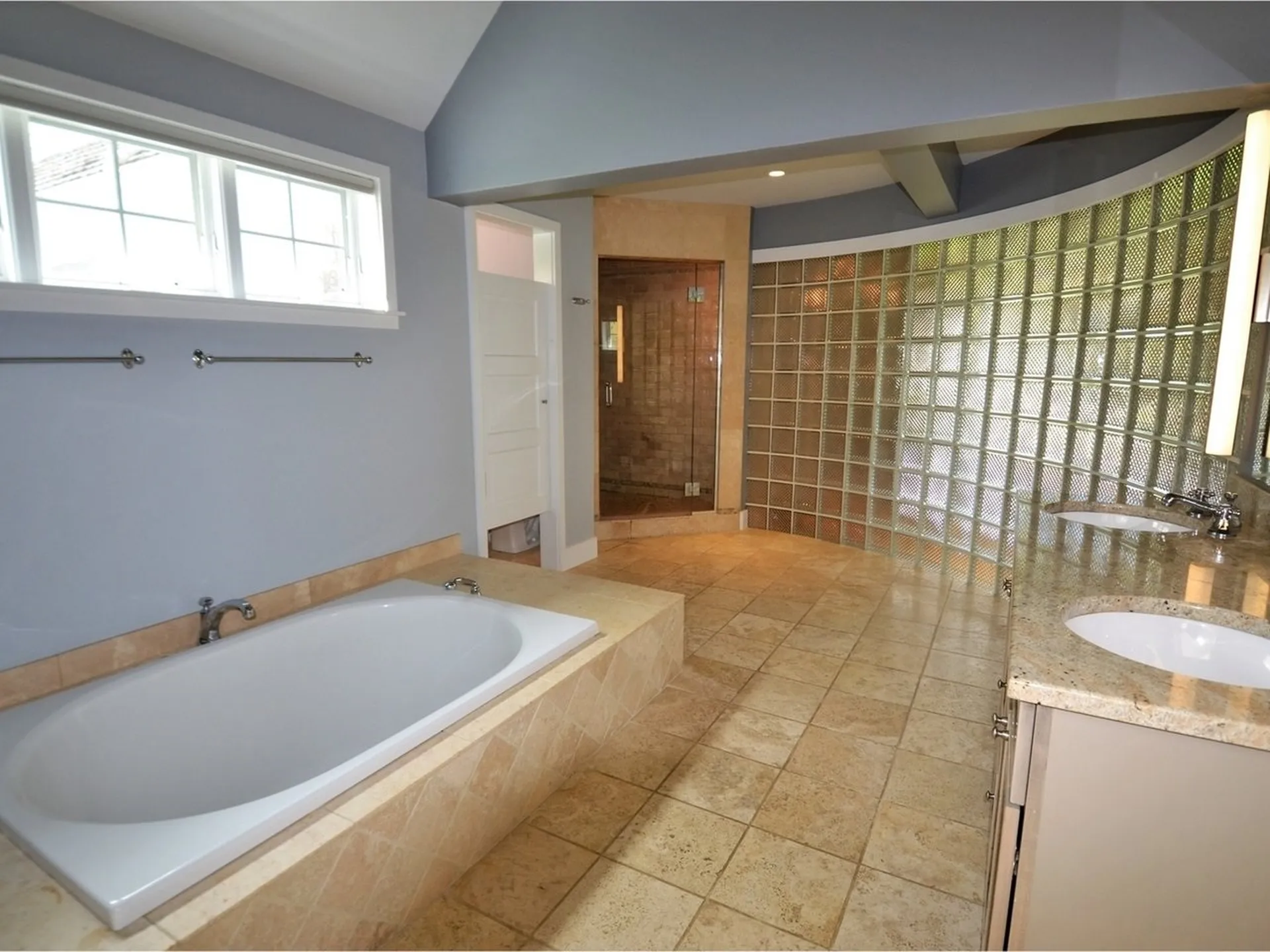 203 Meadowood Drive South Burlington VT 05403