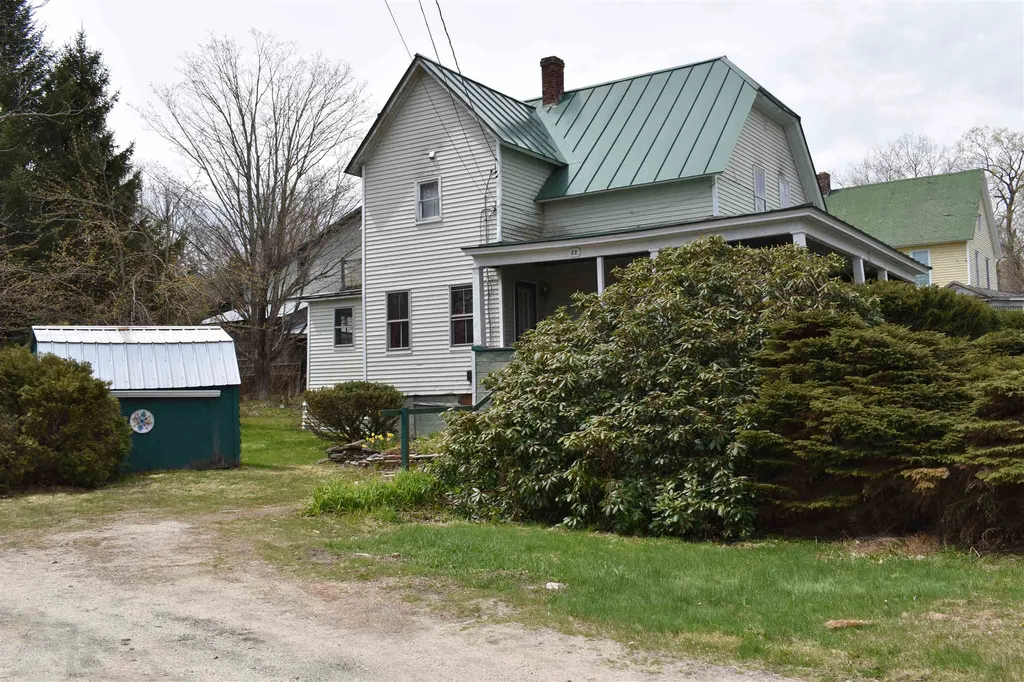 22 Union Street Enfield NH 03748