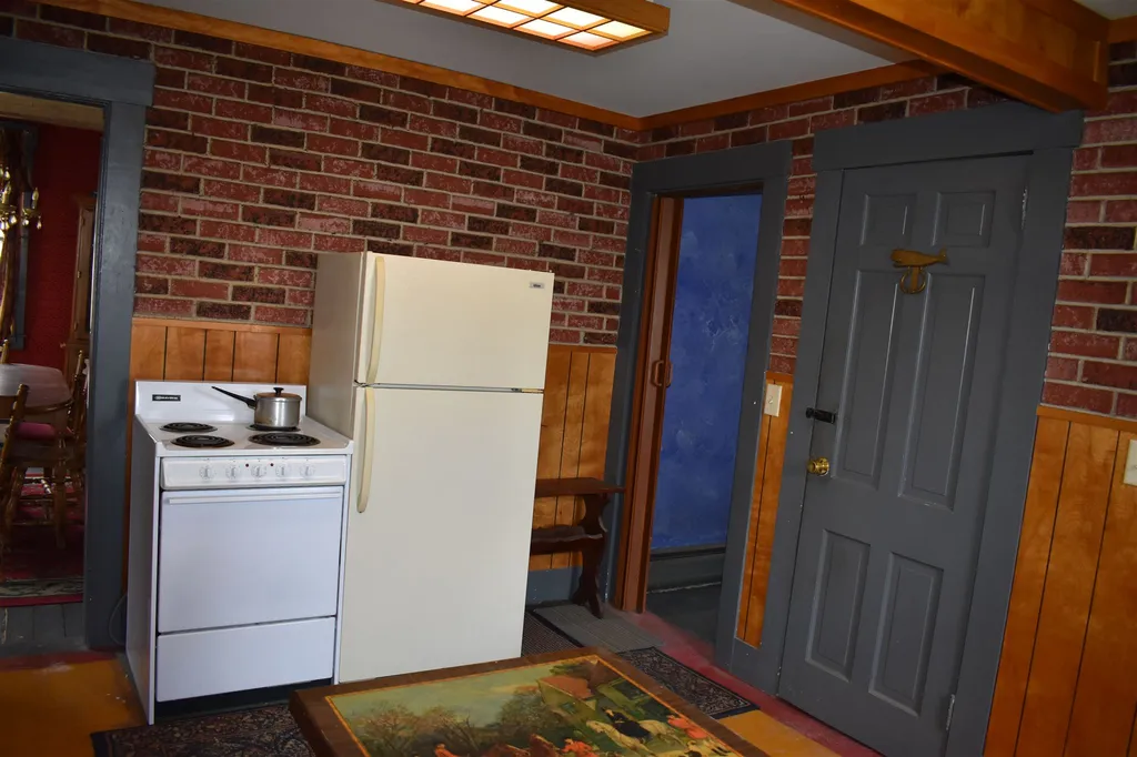22 Union Street Enfield NH 03748