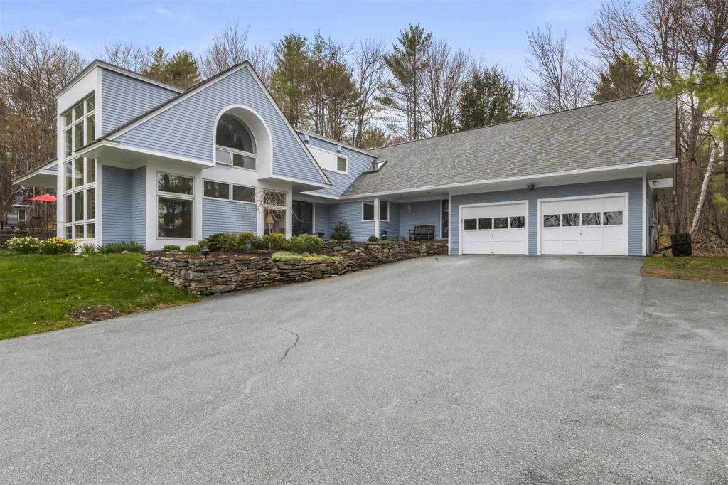 271 New Boston Road Norwich VT 05055