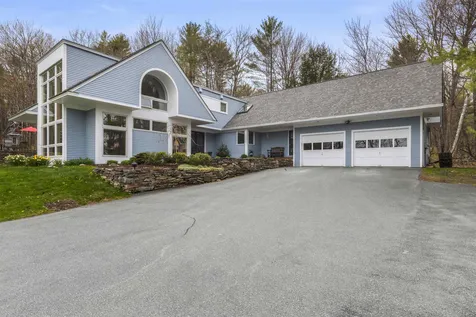 271 New Boston Road Norwich VT 05055