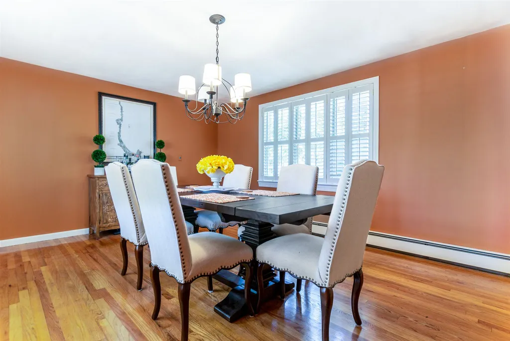 6 Riverwood Road Kingston NH 03848