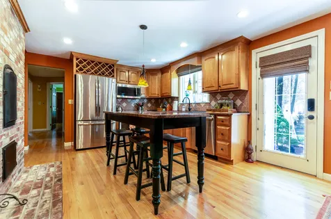 6 Riverwood Road Kingston NH 03848