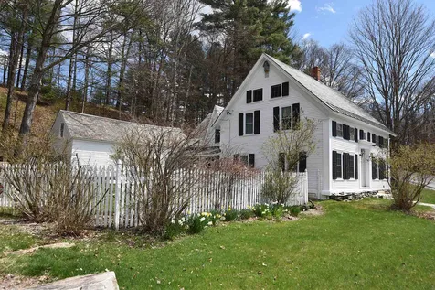 584 Meadow Lake Drive Mendon VT 05701