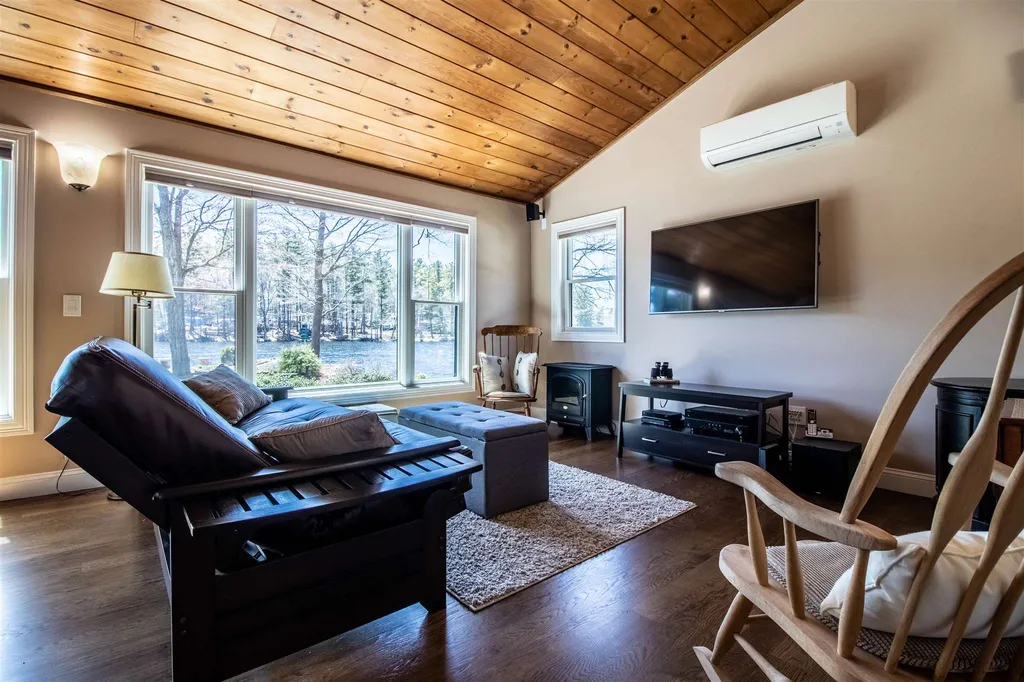 55 Pearl Lane Barrington NH 03825