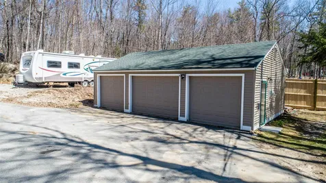 55 Pearl Lane Barrington NH 03825