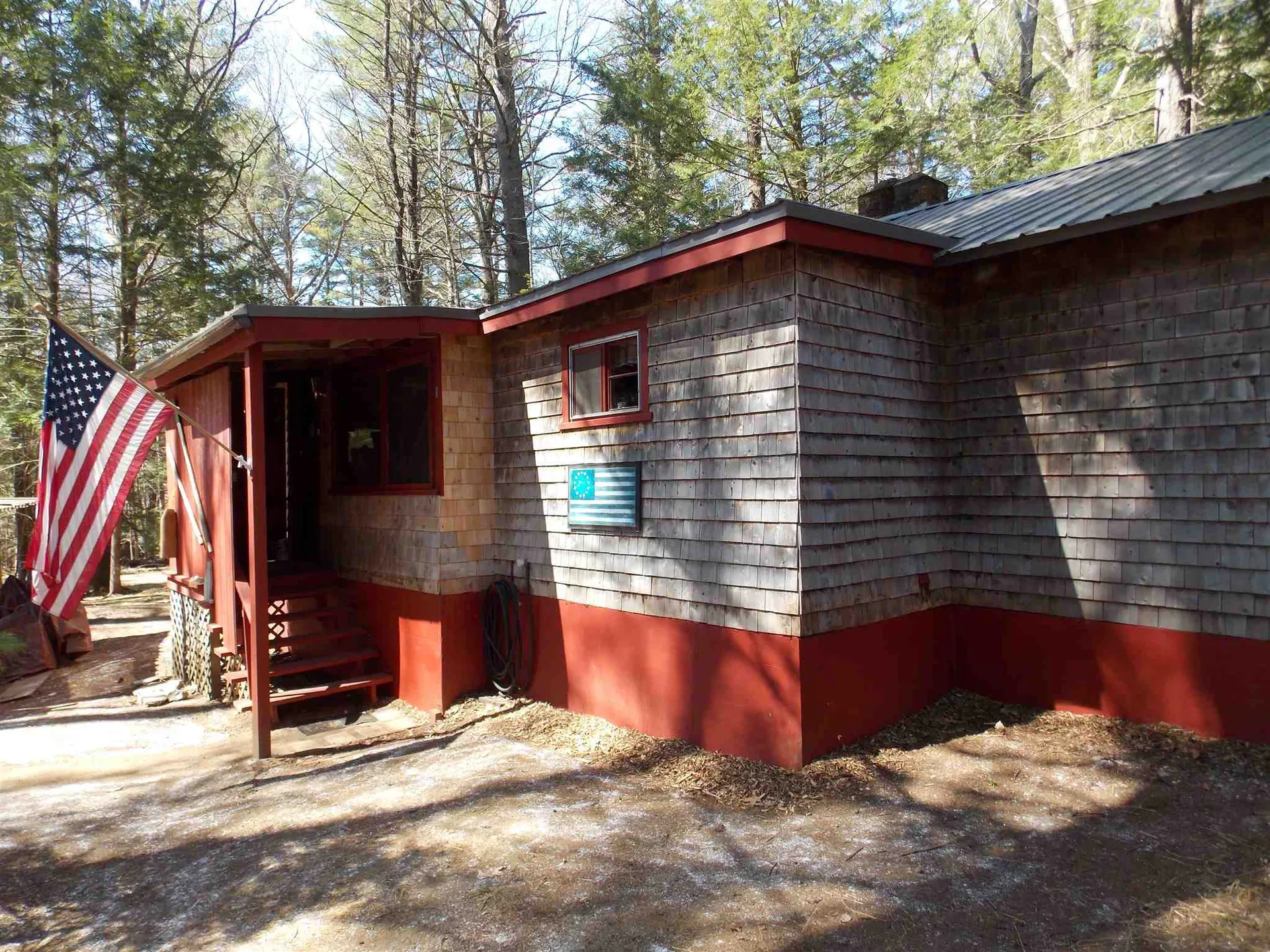 22 Dock Road Belmont NH 03220