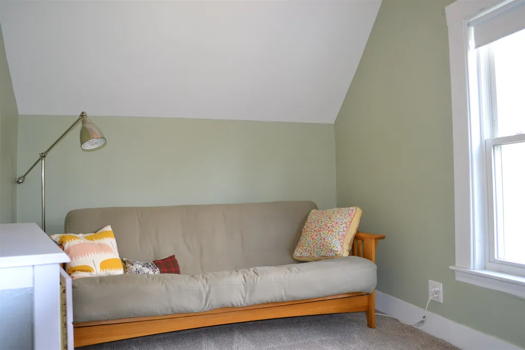 790 Amherst Street Manchester NH 03104