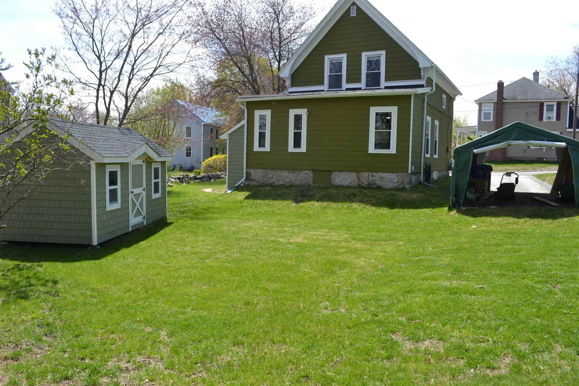 790 Amherst Street Manchester NH 03104