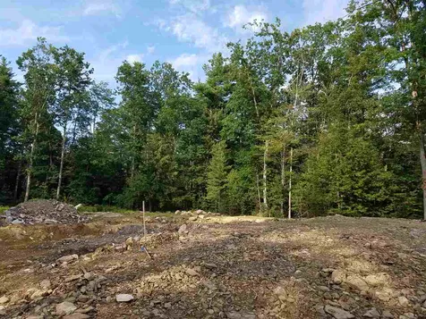 31 Keyes Hill Road Hollis NH 03049