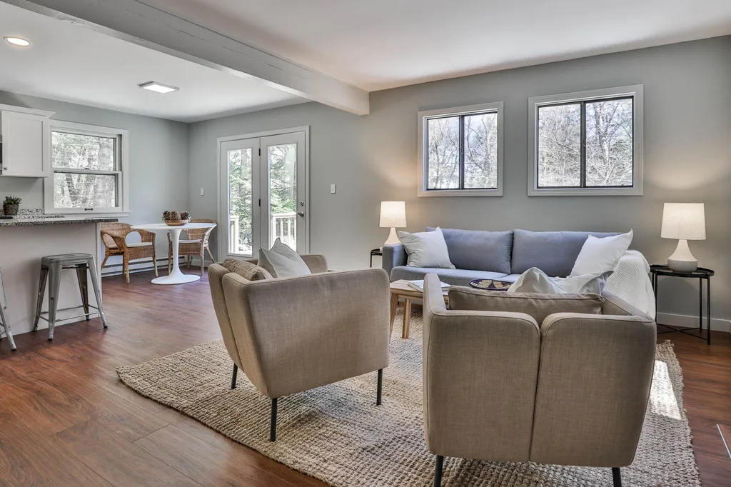 292 Lake Avenue Sunapee NH 03782