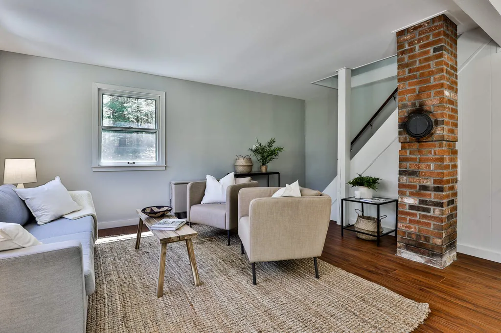 292 Lake Avenue Sunapee NH 03782