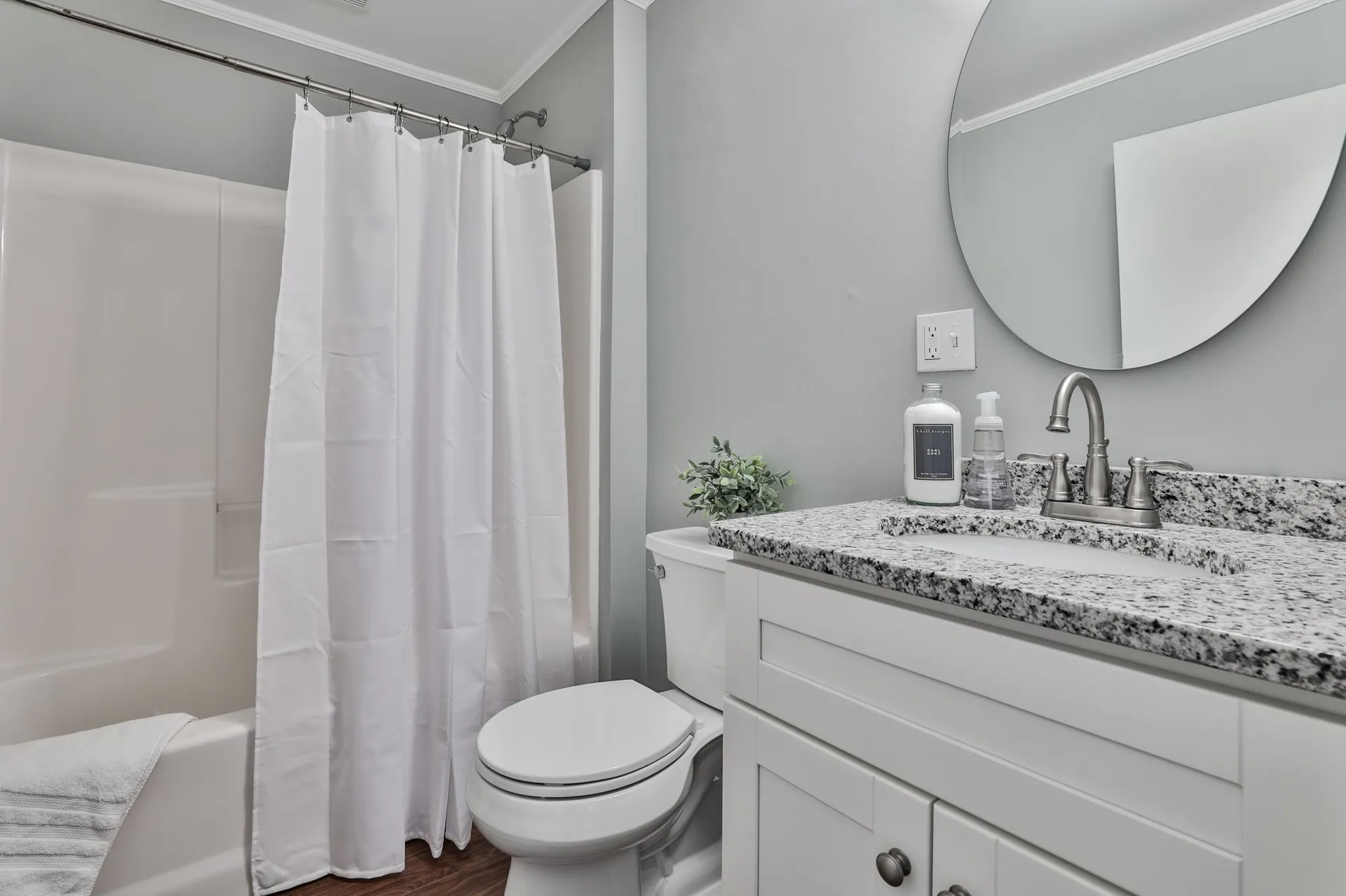 292 Lake Avenue Sunapee NH 03782