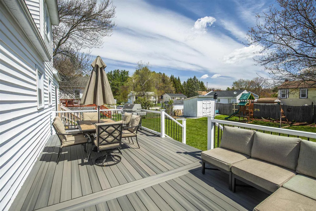 166 Hazelton Court Manchester NH 03103