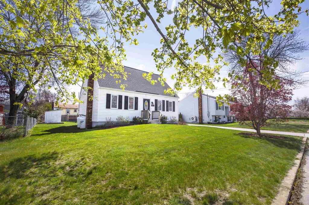 166 Hazelton Court Manchester NH 03103