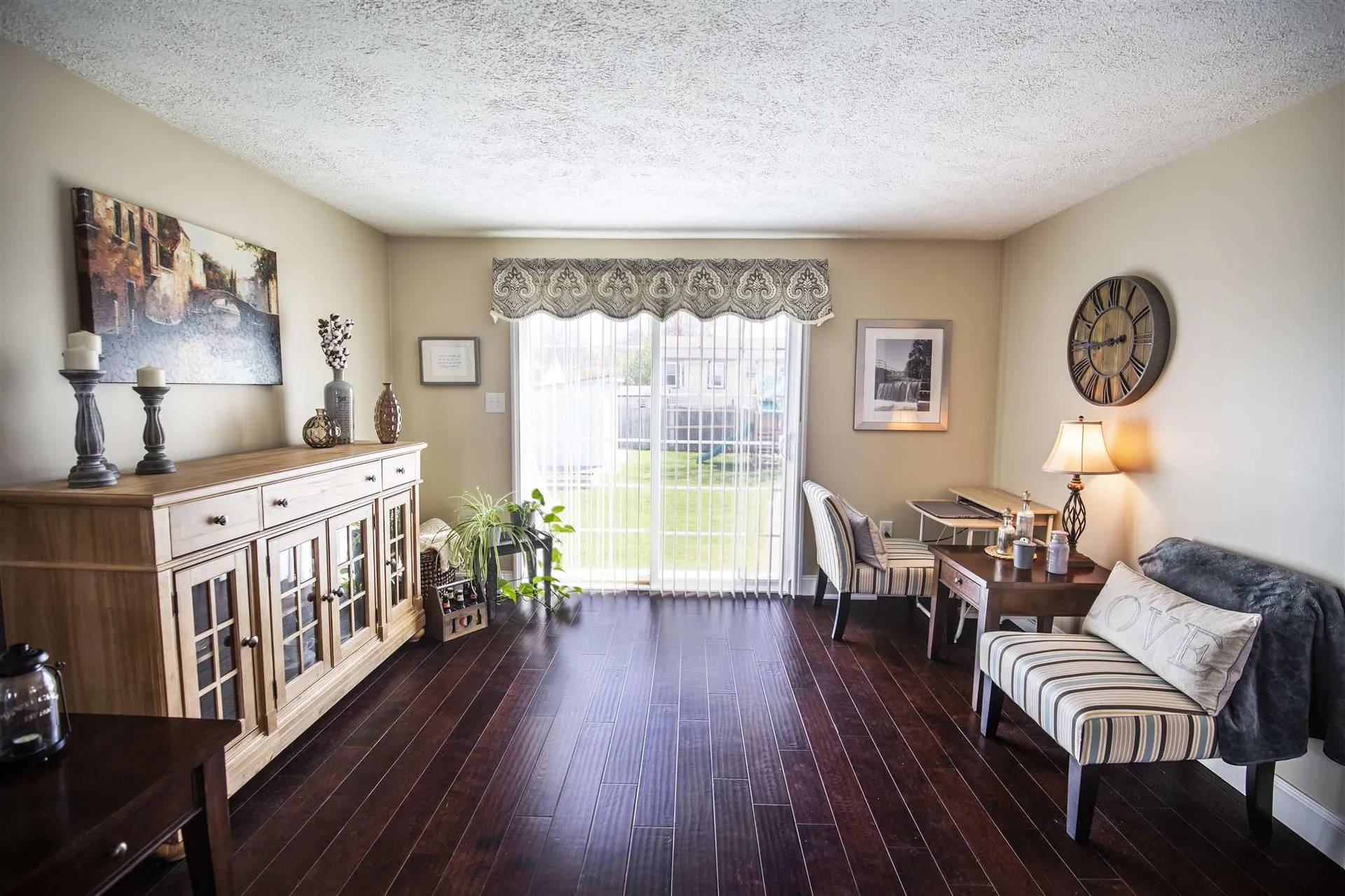 166 Hazelton Court Manchester NH 03103