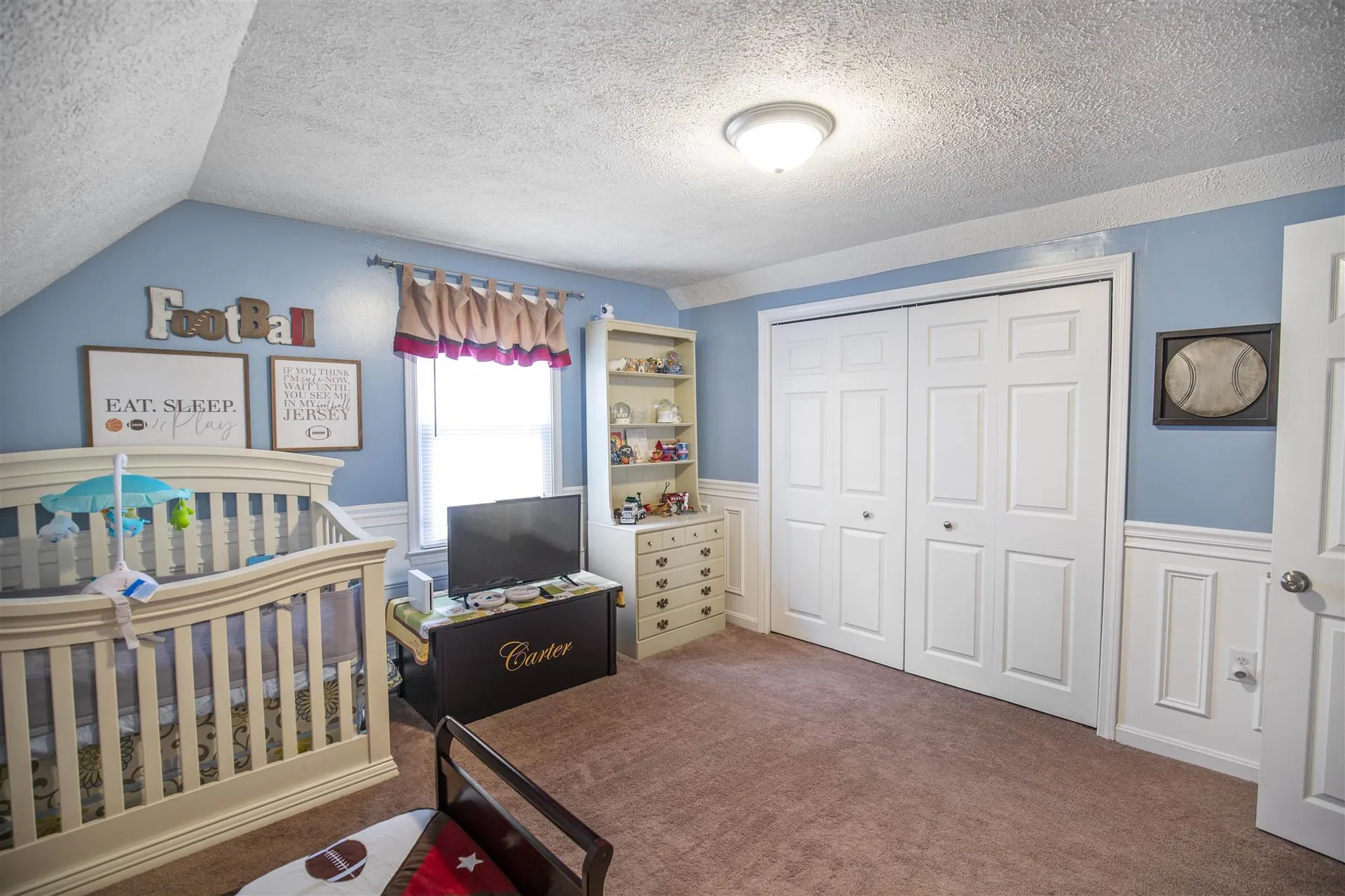 166 Hazelton Court Manchester NH 03103