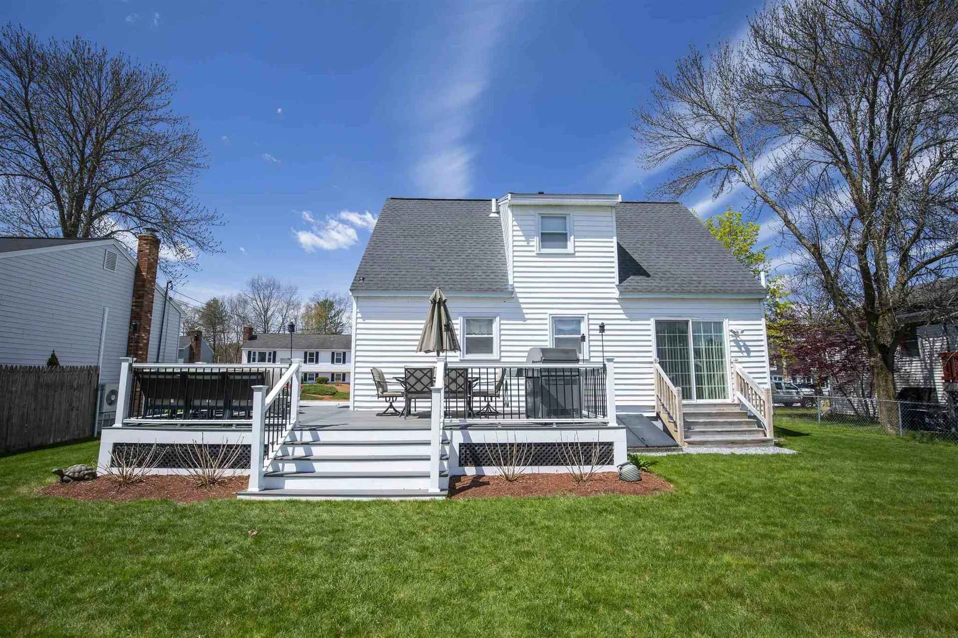166 Hazelton Court Manchester NH 03103
