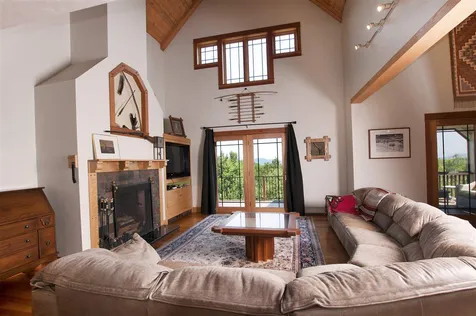 35 Chestnut Hill Road Dublin NH 03444