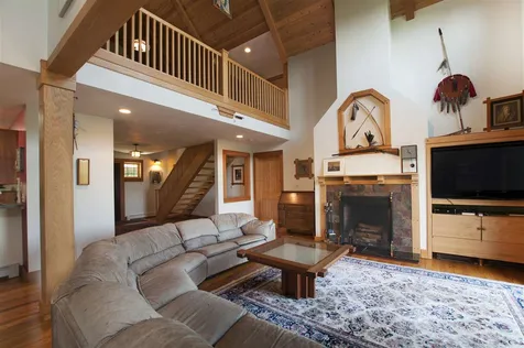 35 Chestnut Hill Road Dublin NH 03444
