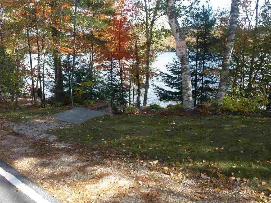 5 Stewart Drive Rumney NH 03266