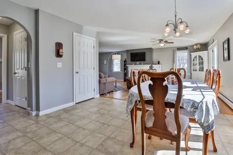 205 Spring Street Hopkinton NH 03229