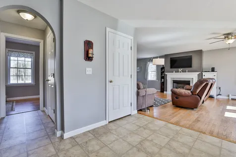 205 Spring Street Hopkinton NH 03229