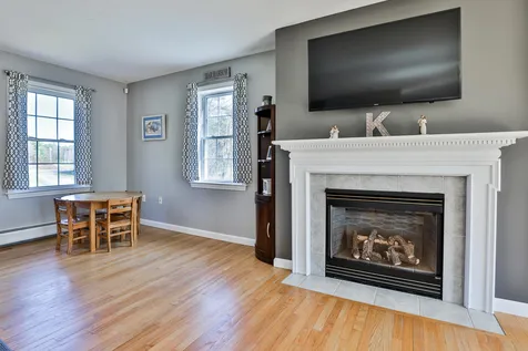 205 Spring Street Hopkinton NH 03229