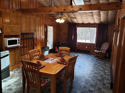 9 Friar Tuck Road Canterbury NH 03224