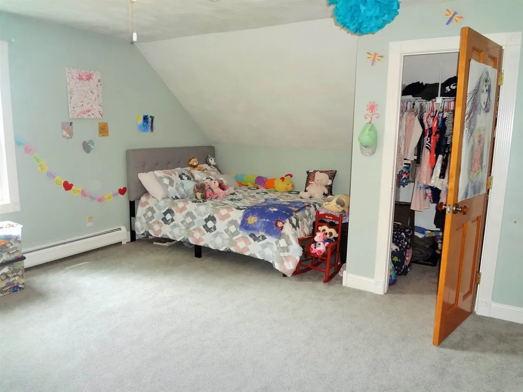 2 Barnes Drive Stratham NH 03885