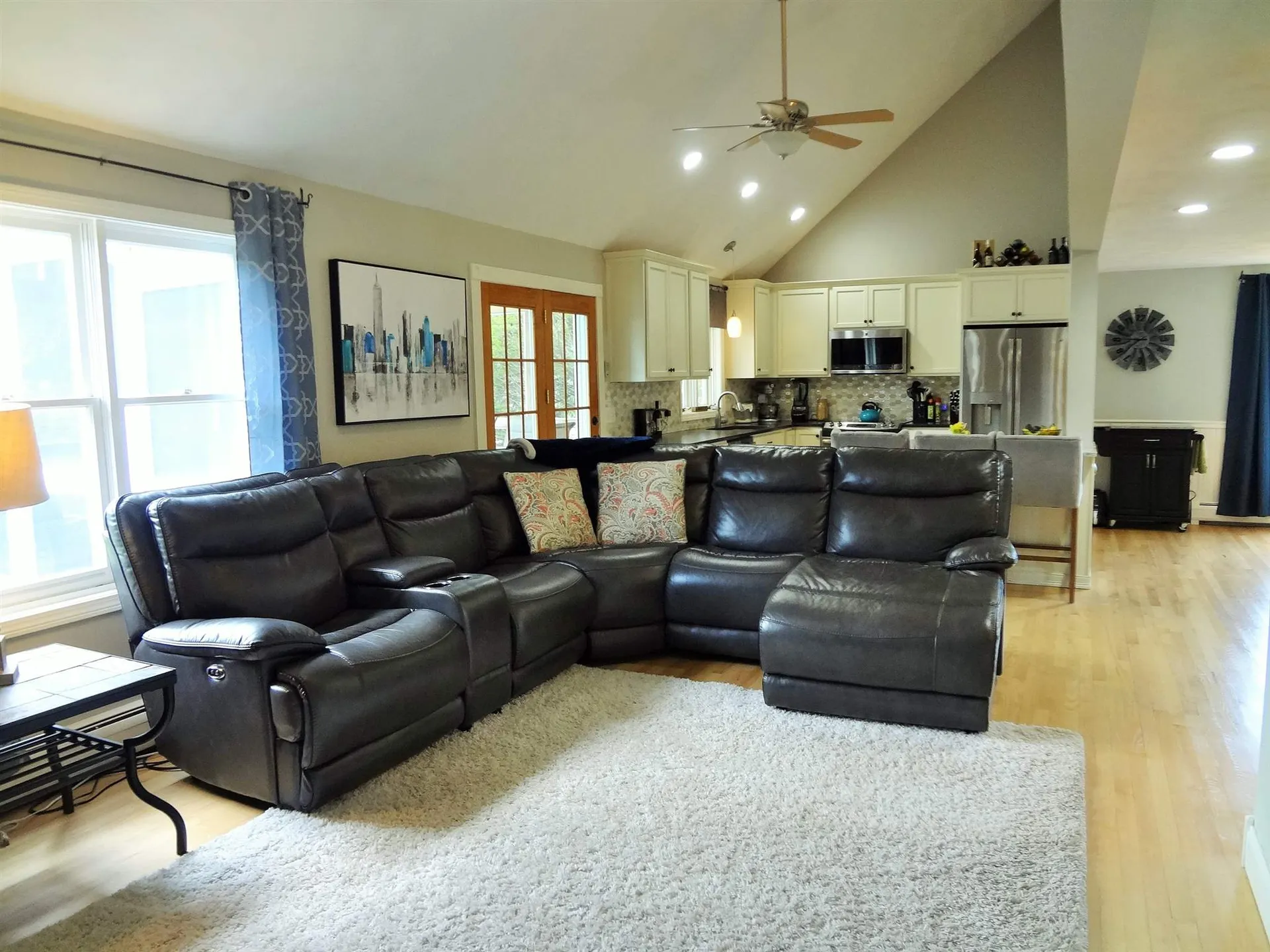 2 Barnes Drive Stratham NH 03885