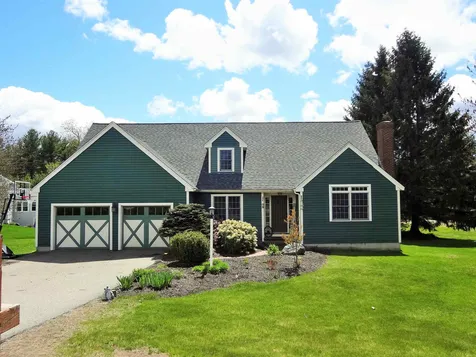 2 Barnes Drive Stratham NH 03885