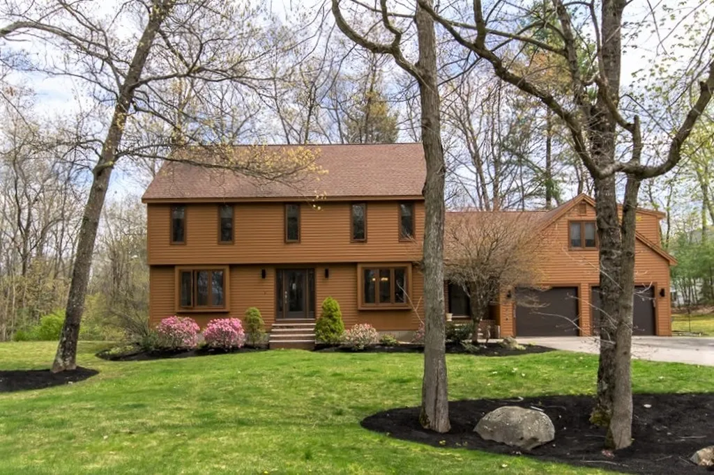 5 Faith Road Windham NH 03087