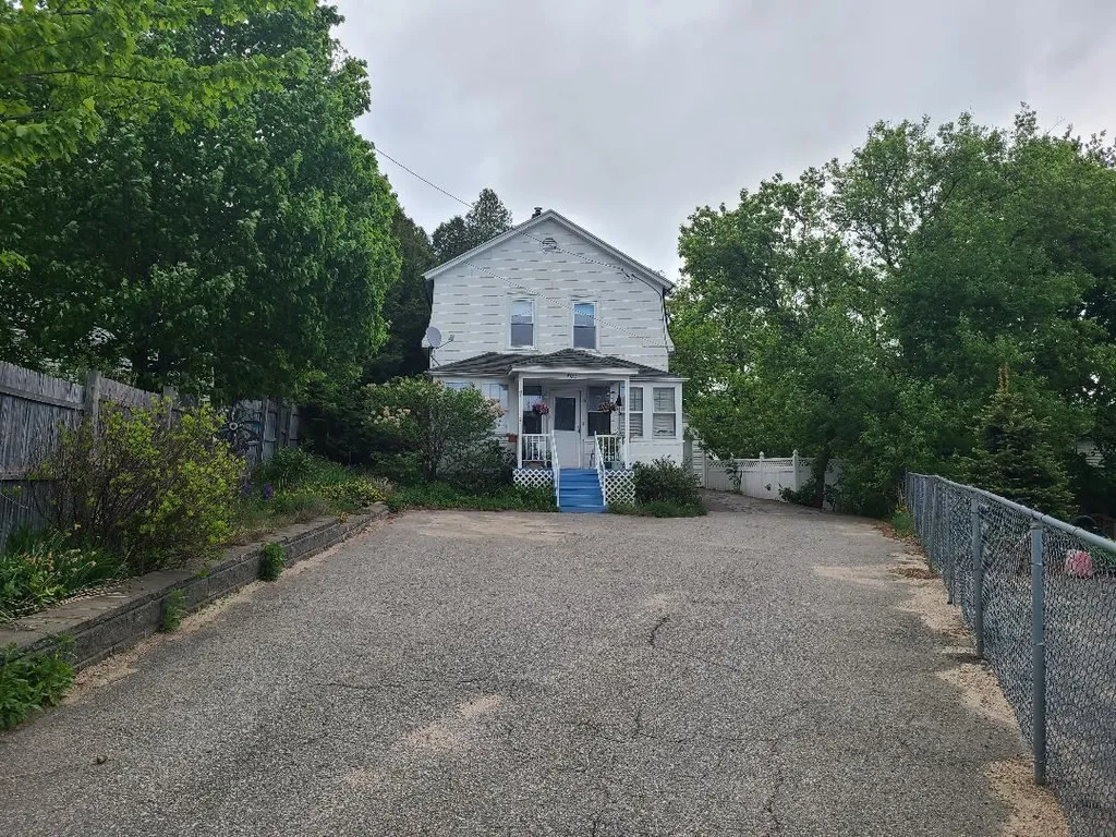 402 Hillside Avenue Berlin NH 03570