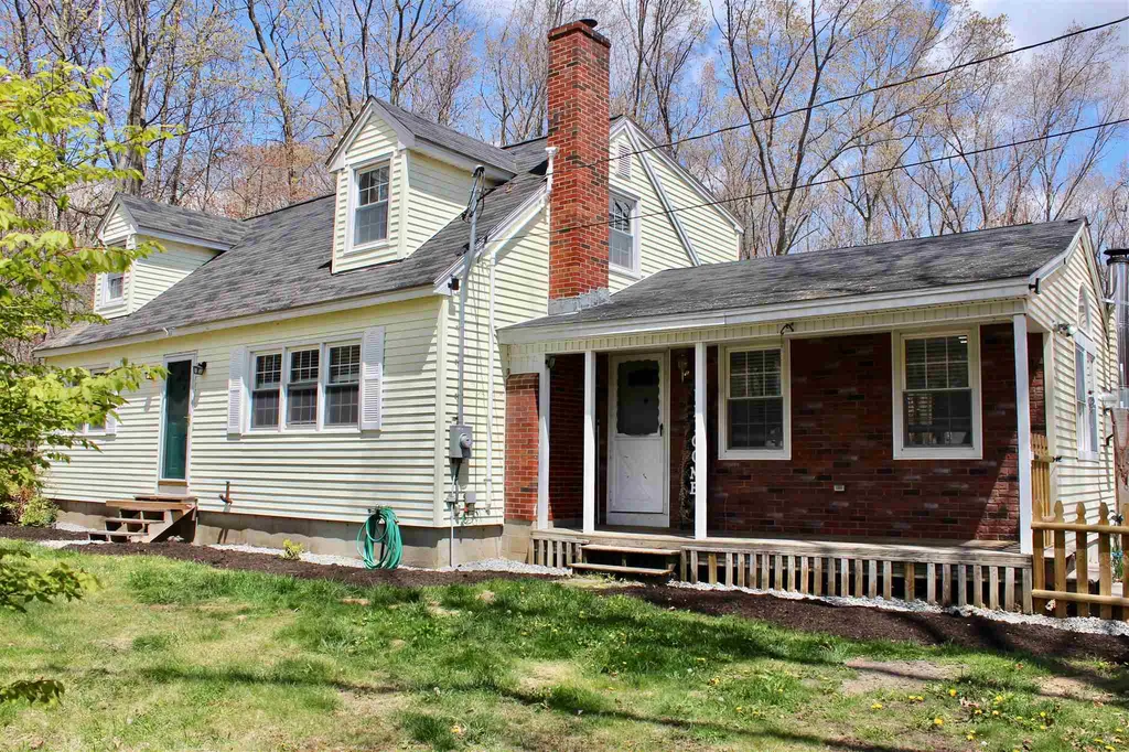 49 Seaverns Bridge Road Merrimack NH 03054