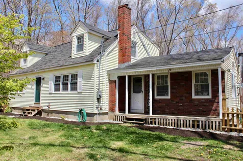 49 Seaverns Bridge Road Merrimack NH 03054