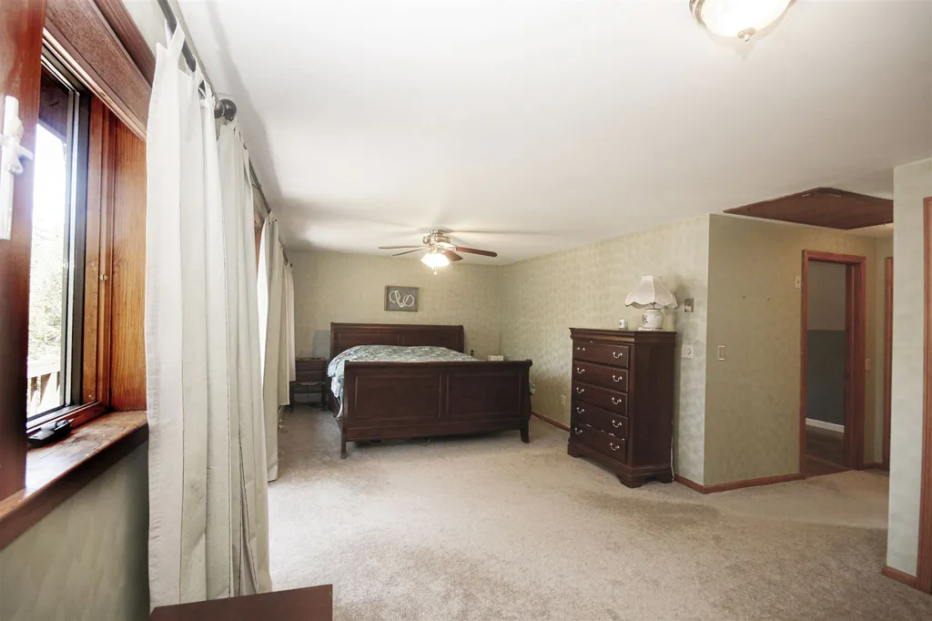 208 East Shore Road Swanzey NH 03446