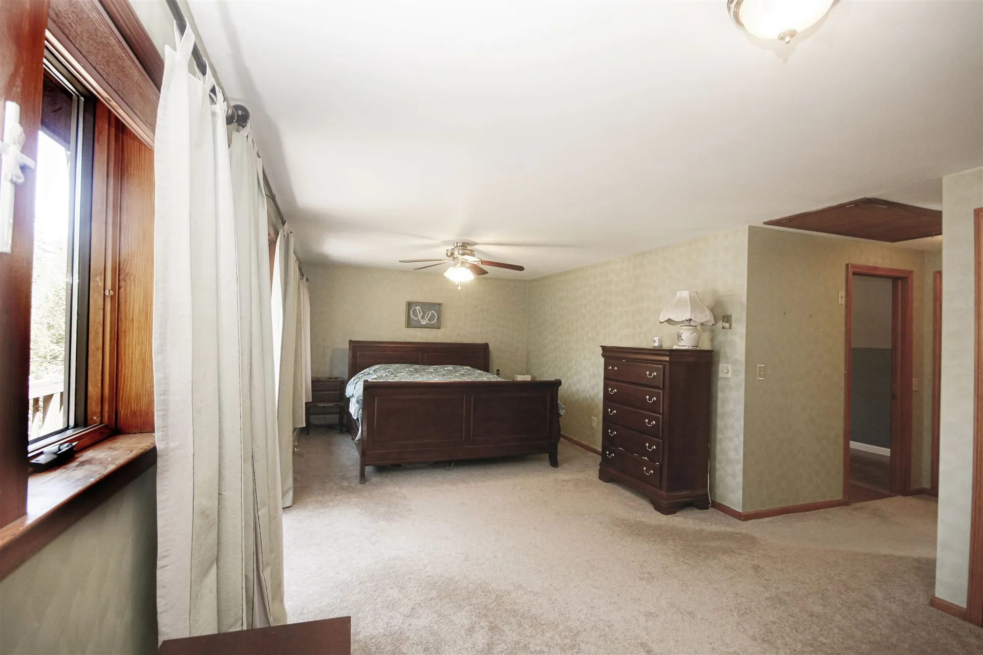 208 East Shore Road Swanzey NH 03446