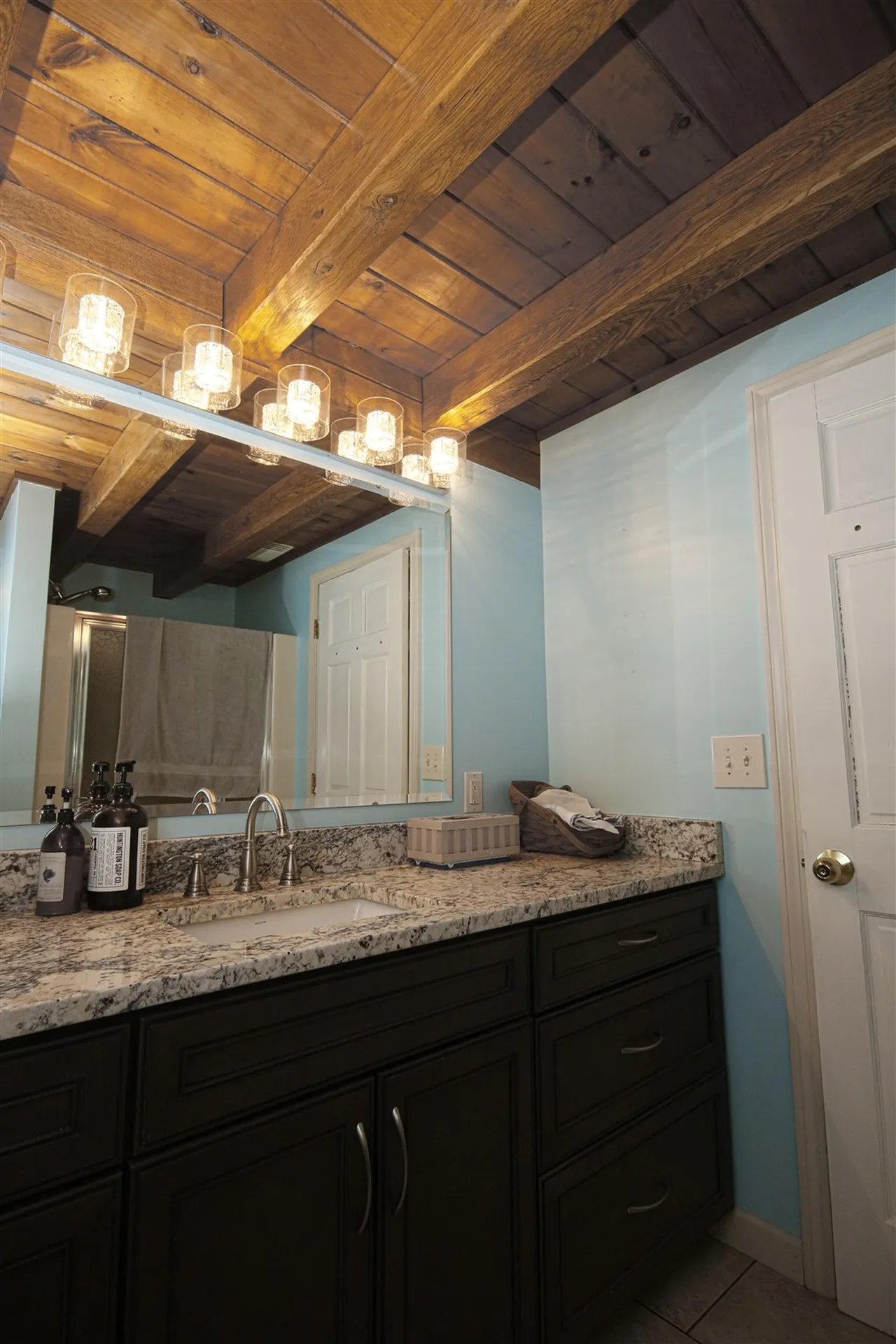 208 East Shore Road Swanzey NH 03446