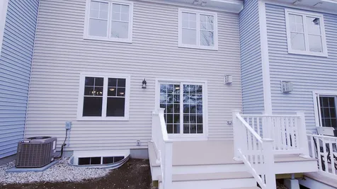 234 Knollwood Way Manchester NH 03102