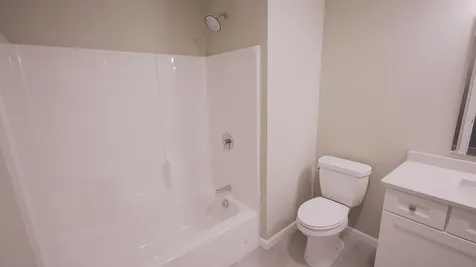 234 Knollwood Way Manchester NH 03102