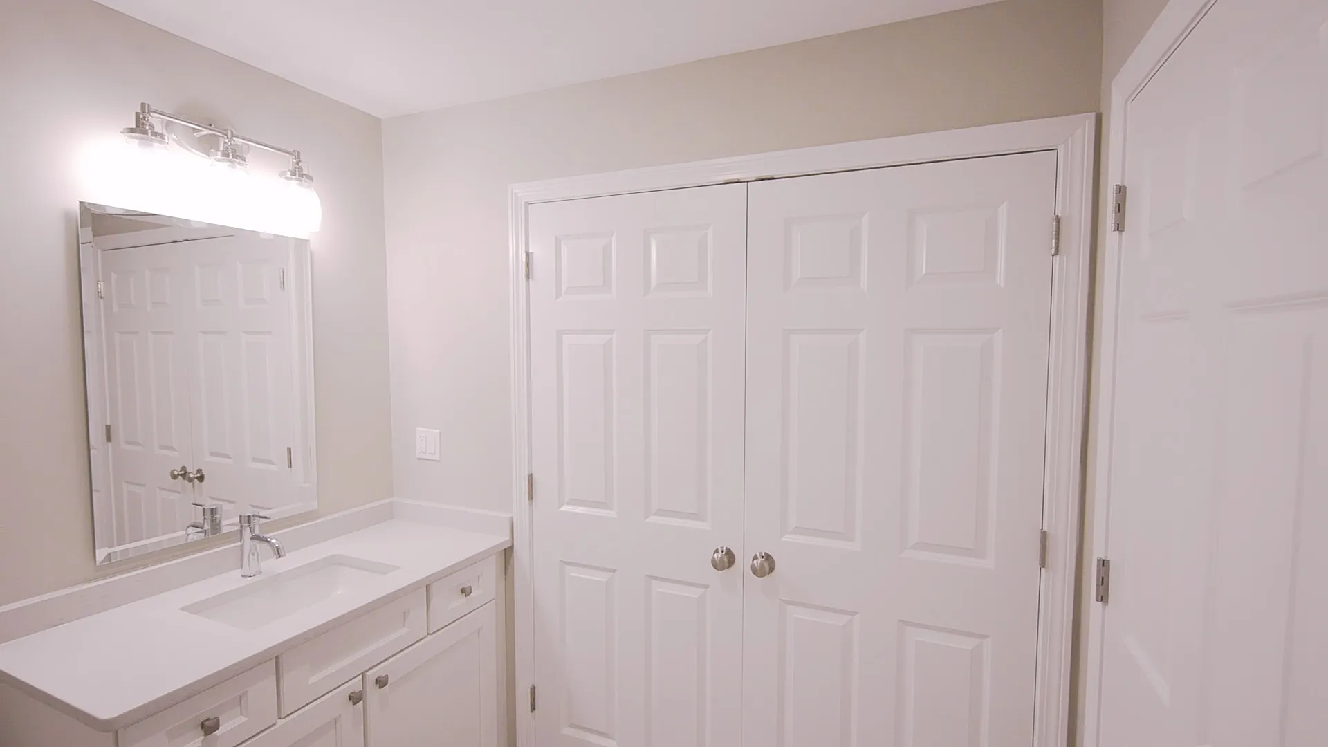 230 Knollwood Way Manchester NH 03102