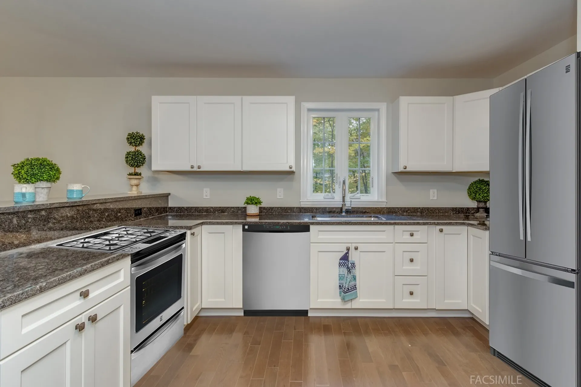 232 Knollwood Way Manchester NH 03102