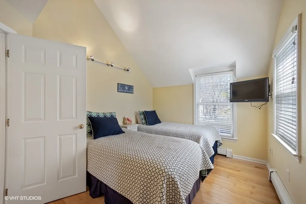 10 Jenness Avenue Rye NH 03870