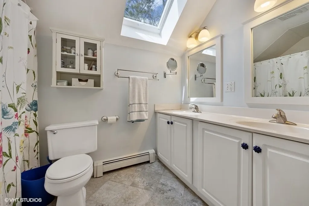 10 Jenness Avenue Rye NH 03870
