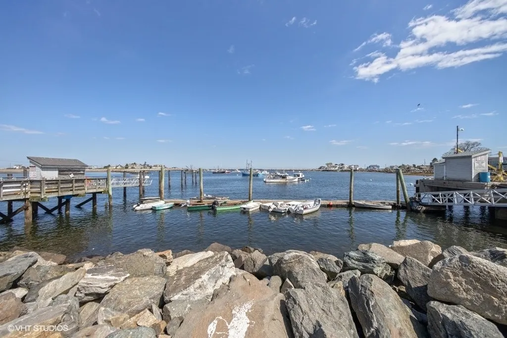 10 Jenness Avenue Rye NH 03870