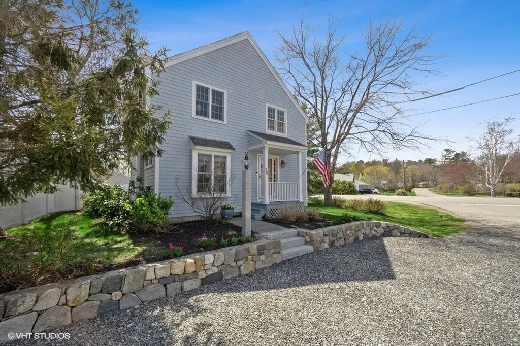 10 Jenness Avenue Rye NH 03870