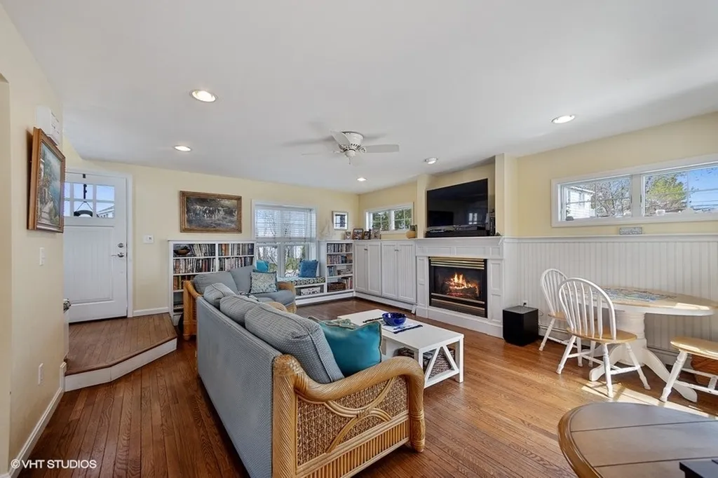 10 Jenness Avenue Rye NH 03870